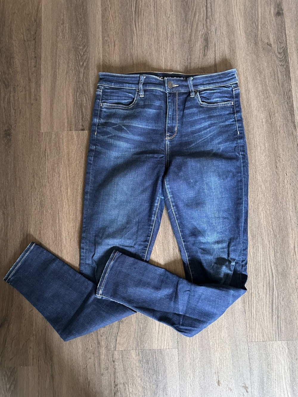 American Eagle Outfitters Dark Blue Skinny Jeans